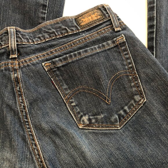 Women's Levi's Ultimate Lift Boot Cut 544, 8M - Picture 10 of 13